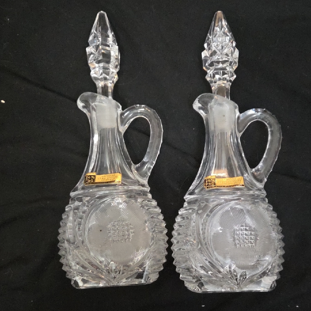 Cue Crystal Glass Decanter Pair with Stoppers